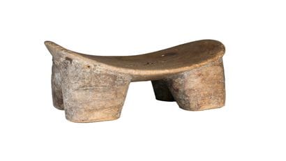 Petite chaise et tabouret

-1. Petite chaise...