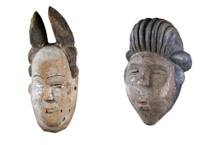 Deux masques, Gabon

-1. Masque Massango
À...