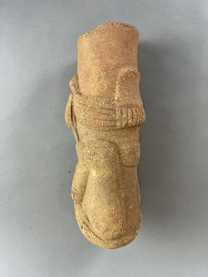 °°Fragment de statue féminine Nok, Nigeria...