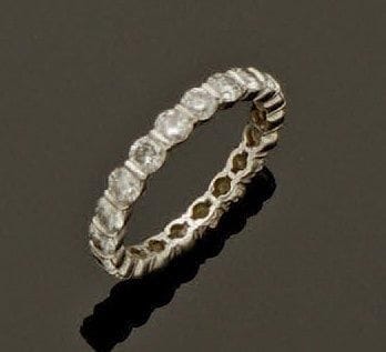 Alliance américaine, composée de vingt diamants...