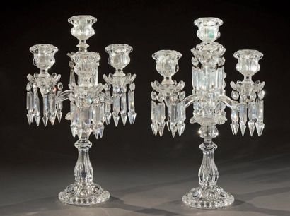 BACCARAT
Paire de girandoles à quatre lumières...