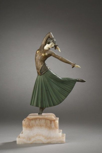 Demeter H. CHIPARUS (1886-1947)
Ayouta
Sculpture...