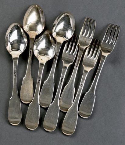 Suite de quatre couverts de table en argent...
