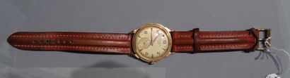LIP
Montre d'homme en or jaune 18K (750/°°),...