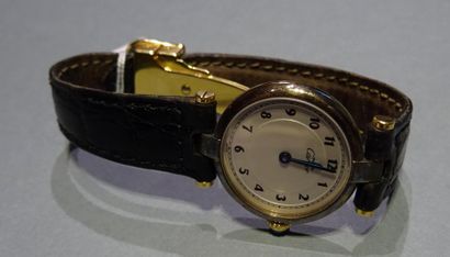 MUST de CARTIER
Montre de dame en vermeil...