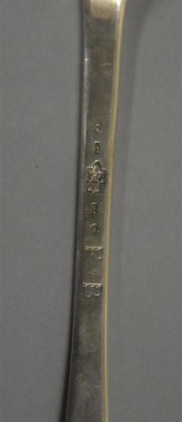 Cuillère à ragoût en argent modèle uniplat,...