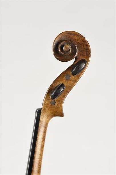 Violon Mirecourt des ateliers JTL, portant...
