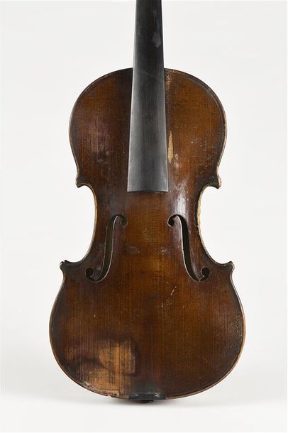 Violon fait vers 1900 portant étiquette Stradivarius....