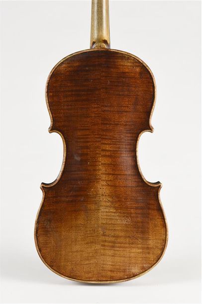 Violon allemand portant étiquette Guarnerius....