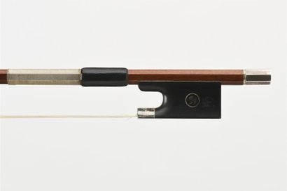 Archet de violon de production étrangère,...