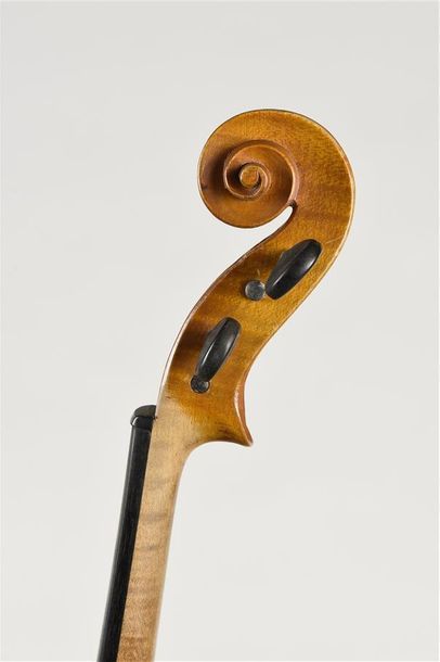 Violon fait à Mirecourt vers 1920, étiquette...