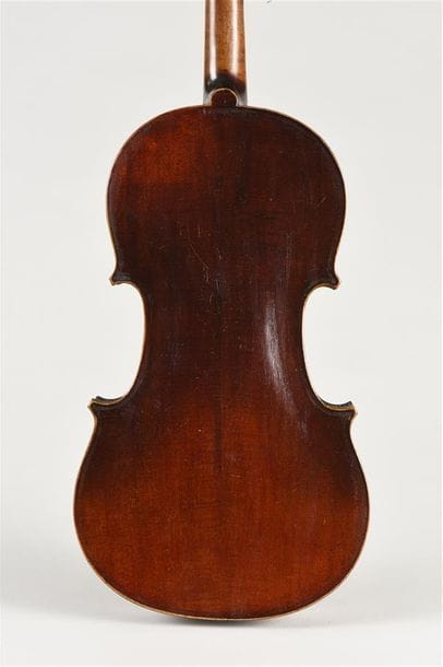 Lot de trois violons : un violon médio fino...