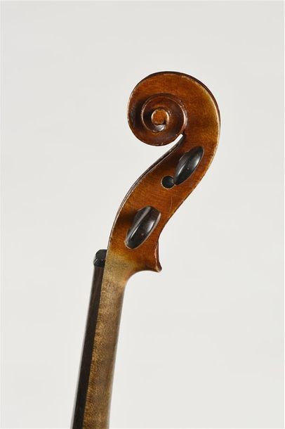 Violon 3/4 des ateliers JTL. Bon état. Fond...