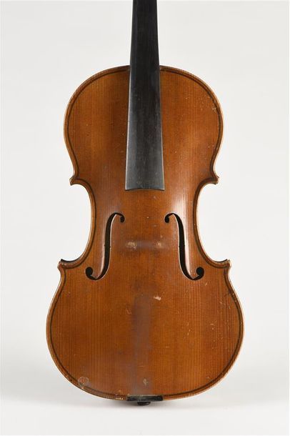 Violon Mirecourt portant la marque au fer...