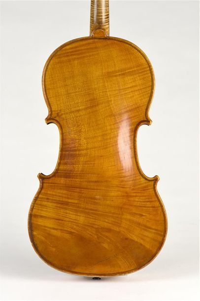 Violon signé au fer Maline à Paris, époque...