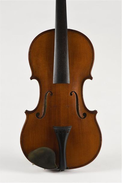 Violon finit et repassé sous la direction...
