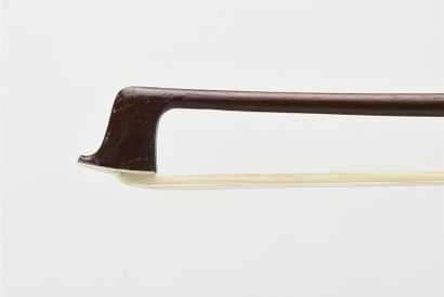 Archet de violon de l'école allemande, monté...