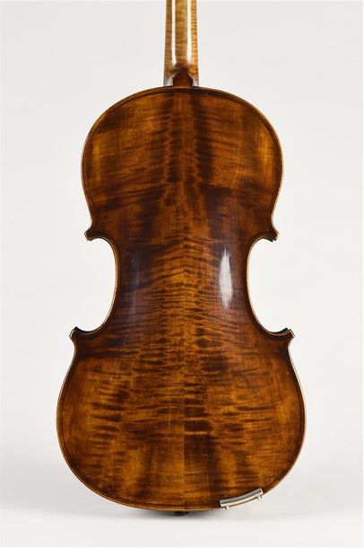 Violon des ateliers de Marc Laberte portant...
