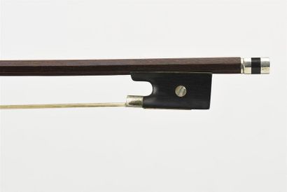 Archet de violon en bois d'abeille de Cuniot-Hury,...