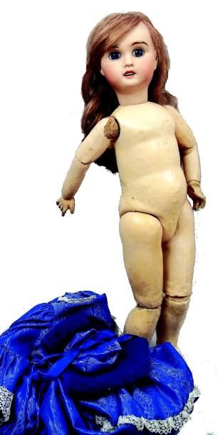 Bébé de fabrication française de Limoges...