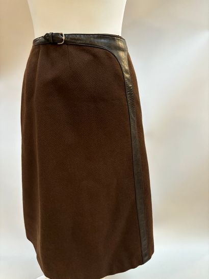 Hermès sport
Jupe portefeuille d'équitation...