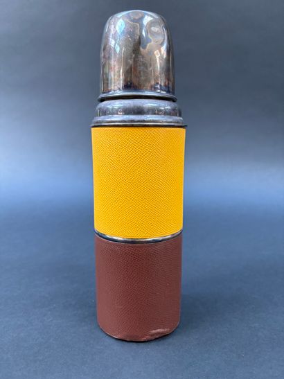 Hermès Paris
Thermos flask and tumbler, sheathed...