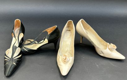 CHRISTIAN DIOR 
Paire d'escarpins
recouvert...