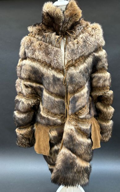 Ralph Lauren
Manteau en fausse fourrure et...