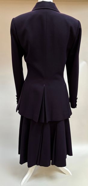Karl Lagerfeld
Purple wool suit featuring...