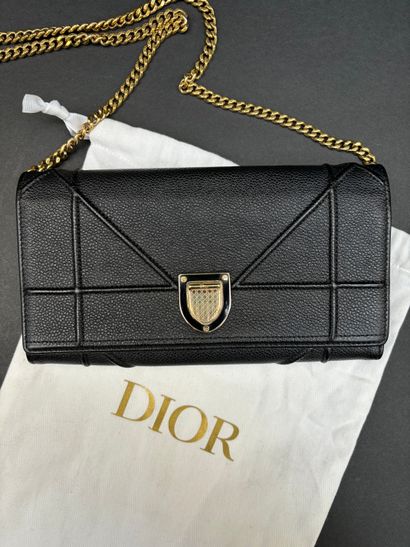 Christian DIOR
Diorama Croisière clutch bag...
