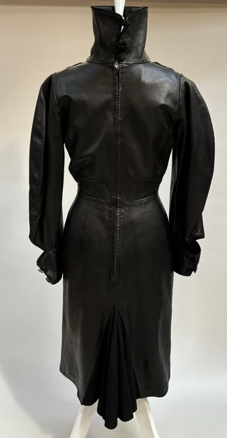 Hubert Aimetti
Mid-length dress in black...