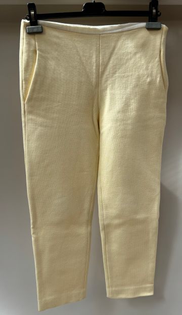 Porsche design 
Ivory knitted pants 
Size...