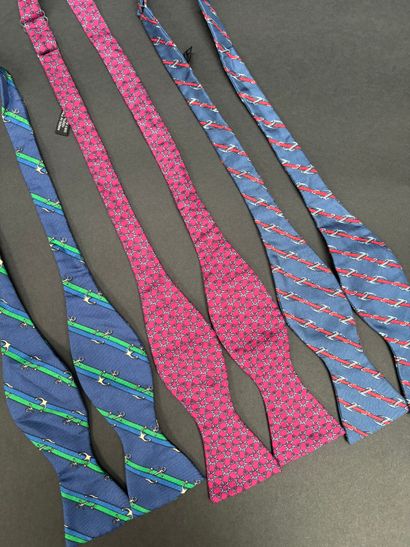 Hermès Paris 
Set of three printed silk twill...
