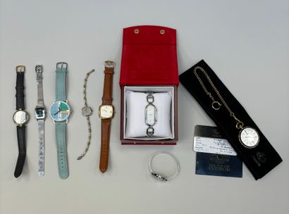 Lot of wristwatches 
Including Calvin KLEIN,...
