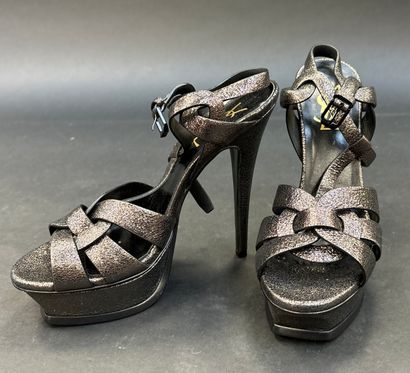 Saint Laurent Paris
Pair of Tribute nude...