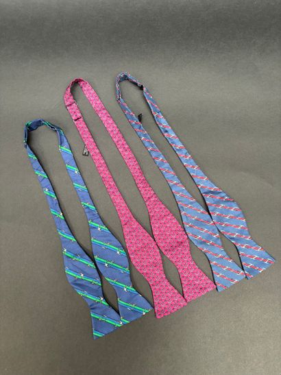 Hermès Paris 
Set of three printed silk twill...
