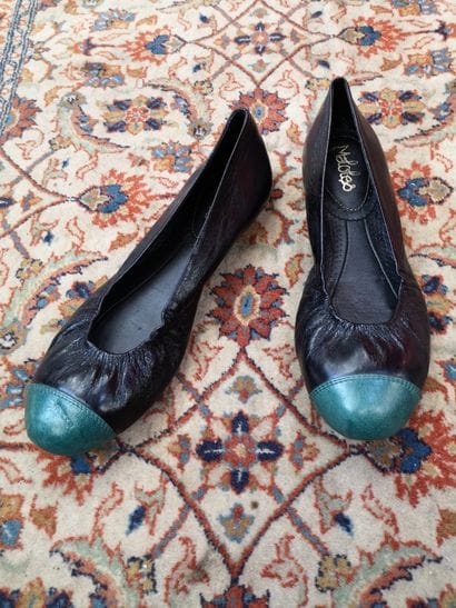 MARC JACOBS
Paire de ballerines en cuir noir,...