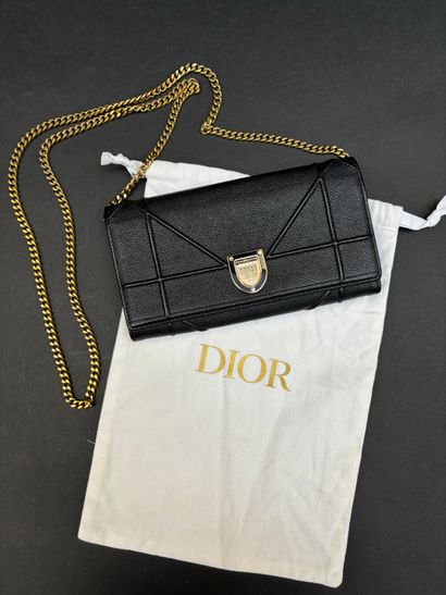 Christian DIOR
Diorama Croisière clutch bag...