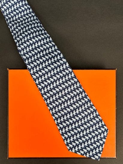 Hermès Paris
Printed silk twill tie with...