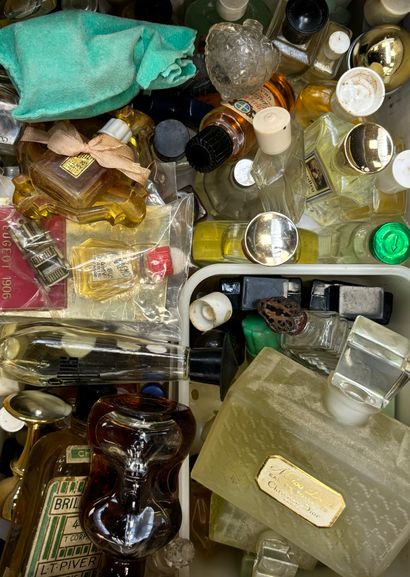 Various Perfumers - (1950s-1980s)
Large lot...