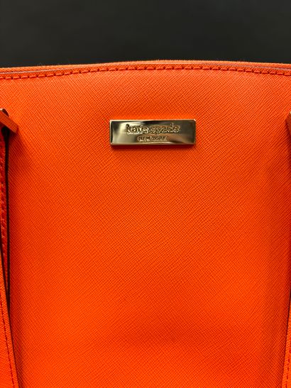 Kate SPADE
Orange saffiano leather bag with...