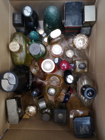 Various Perfumers - (1950s-1990s)
Assortment...