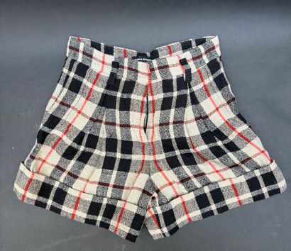 Sonia RYKIEL
Joli lot de 4 bas comprenant...