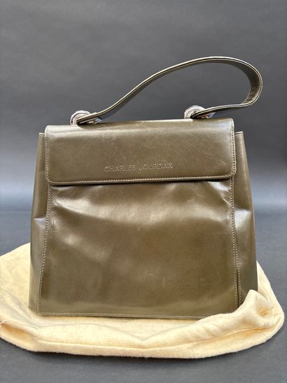 Charles JOURDAN
Olive green leather bag
H....