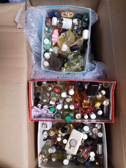 Various Perfumers - (years 1960-1990)
Assortment...