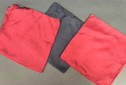 Hermès Paris
Set of 3 men's silk pouches,...