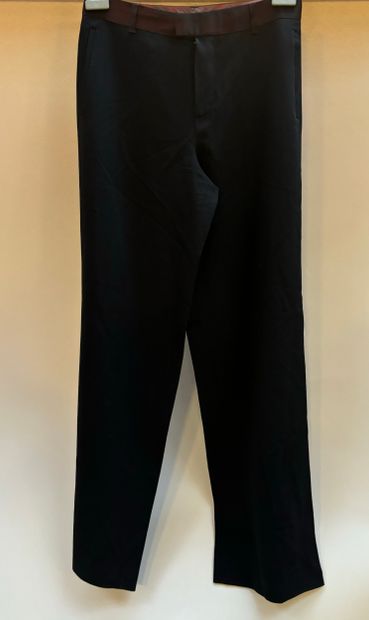 Jean Paul GAULTIER
Black wool wide-leg pants
Size...