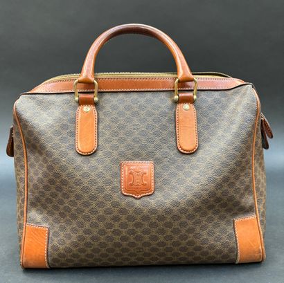 Céline vintage
Hand-carried tote bag in beige-brown...