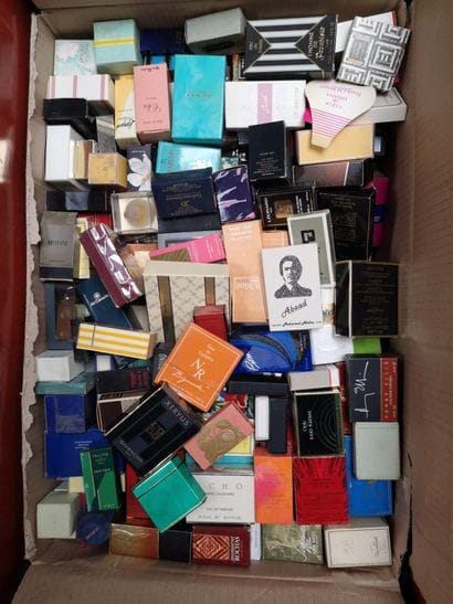 Various Perfumers - (years 1990-2000)
Assortment...