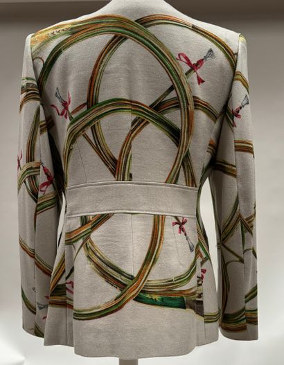 Hermès Paris
Wool and cashmere ladies' jacket
Closes...